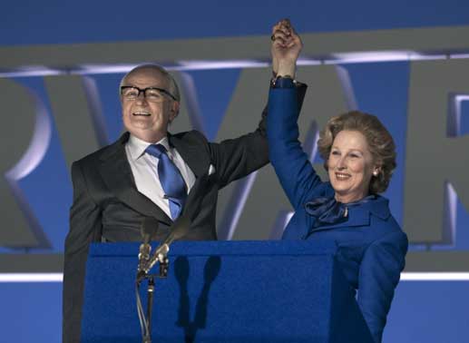 Denis Thatcher (Jim Broadbent) mit seiner Frau Margaret (Meryl Streep). Bild: Sender
