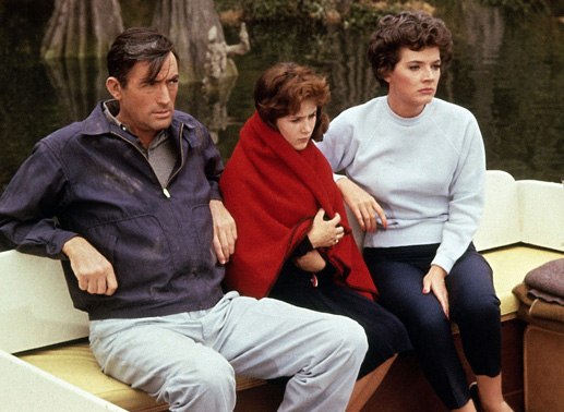 Von einem Psychopathen verfolgt: Sam Bowden (Gregory Peck), seine Tochter Nancy (Lori Martin, Mitte) und seine Frau Peggy (Polly Bergen). Bild: Sender