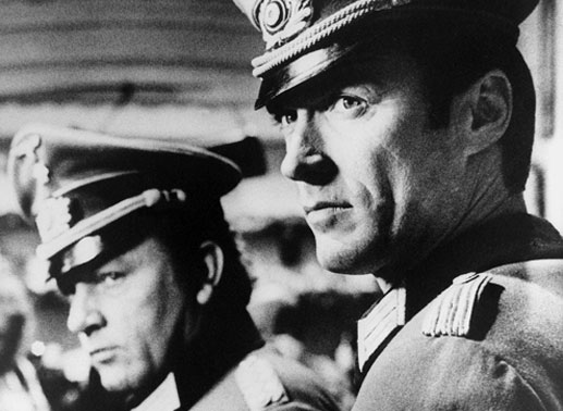 Als Offiziere der Wehrmacht getarnt, wagen sich der britische Major Smith (Richard Burton, l.) und Lieutenant Schaffer (Clint Eastwood) im Zweiten Weltkrieg bei einem gefährlichen Kommandounter nehmen hinter die deutschen Linien. Bild: Sender