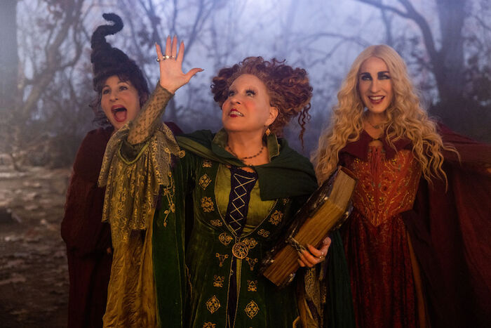 Bette Midler, Sarah Jessica Parker, Kathy Najimy in Hocus Pocus 2. Bild: Disney Channel