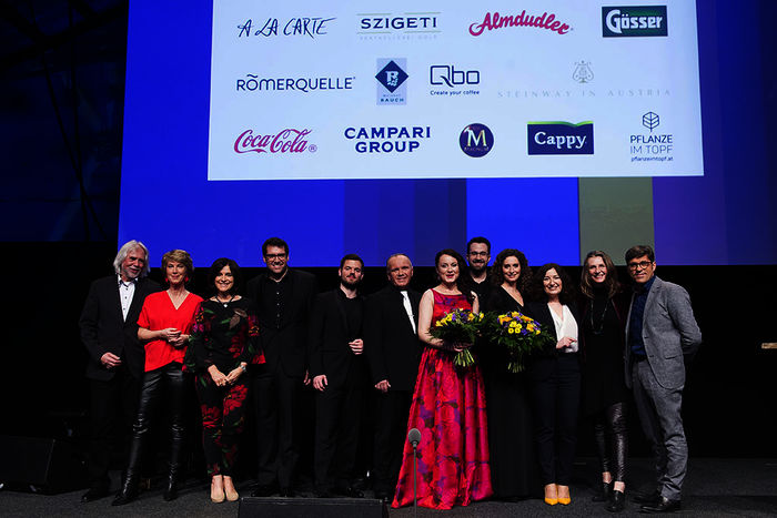 Barbara Rett, Ingrid Thurnher, Flo & Wisch, Anita Hartig, Peter Fässlacher, Pia Douwes, Ani Gülgün-Mayr, Andreas Jäger. Bild: Sender / ORF / Thomas Jantzen