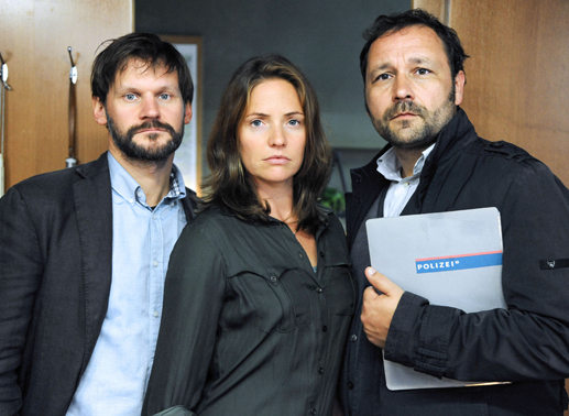 Patricia Aulitzky (Sabine Hein), Thomas Stipsits (Erich Wildner), Gerald Votava (Haas). Bild: Sender/Aichholzer Film/Hubert Mican