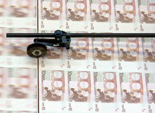 Eine Geldpresse. Bild: Sender