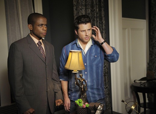 Gus (Dulé Hill, li.) und Shawn (James Roday). Bild: Sender