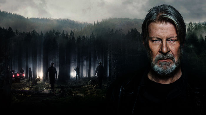 Erik Bäckström (Rolf Lassgard) schlüpft erneut in die Rolle des einsamen „Jägers“, der schonungslos ein Verbrechen aufklären möchte. Bild: Sender / ARD Degeto / ITV Global entertainment / Oscar Lovnér