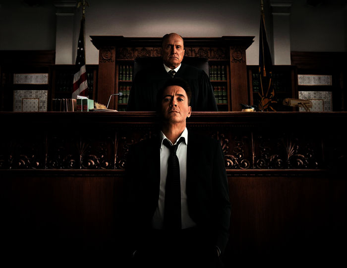 Der erfolgreiche Rechtsanwalt Hank (Robert Downey jr.) und sein Vater, der Richter Joseph Palmer (Robert Duvall). Bild: Sender / Warner Bros.