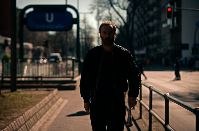 Tatort Berlin: Robert Karow (Mark Waschke). Bild: Sender / rbb / Stefan Erhard