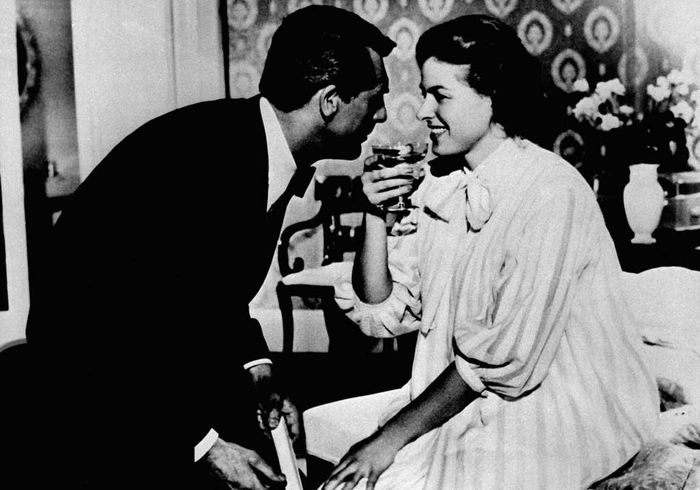 Cary Grant (Philip Adams), Ingrid Bergman (Anna Kalman). Bild: Sender/Kineos