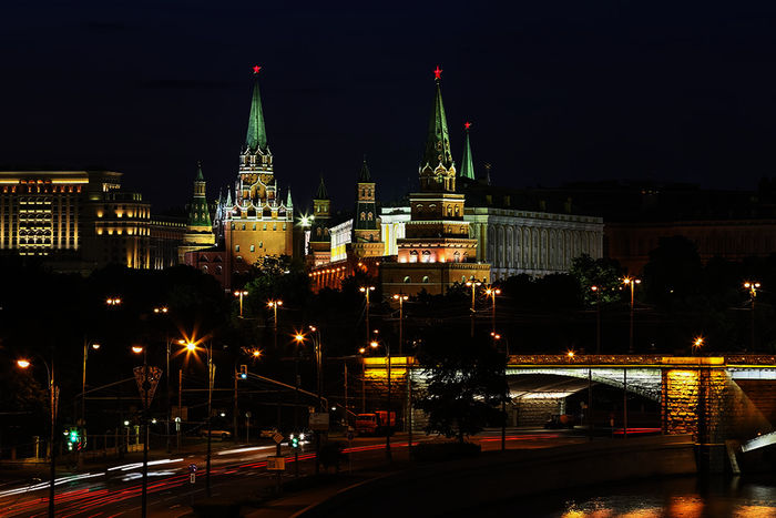 Er ist das Symbol russischer und sowjetischer Machtentfaltung: der Kreml. Ein architektonisches Ensemble aus Festungsanlagen, Palästen, Kirchen und Regierungsgebäuden. Kein anderes Bauwerk steht so für Triumph und Tragödie Russlands. Bild: Sender