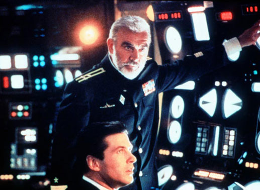 Die Spannung steigt: Alec Baldwin als Jack Ryan, Sean Connery als Kapit&auml;n Marko Ramius. Bild: Sender