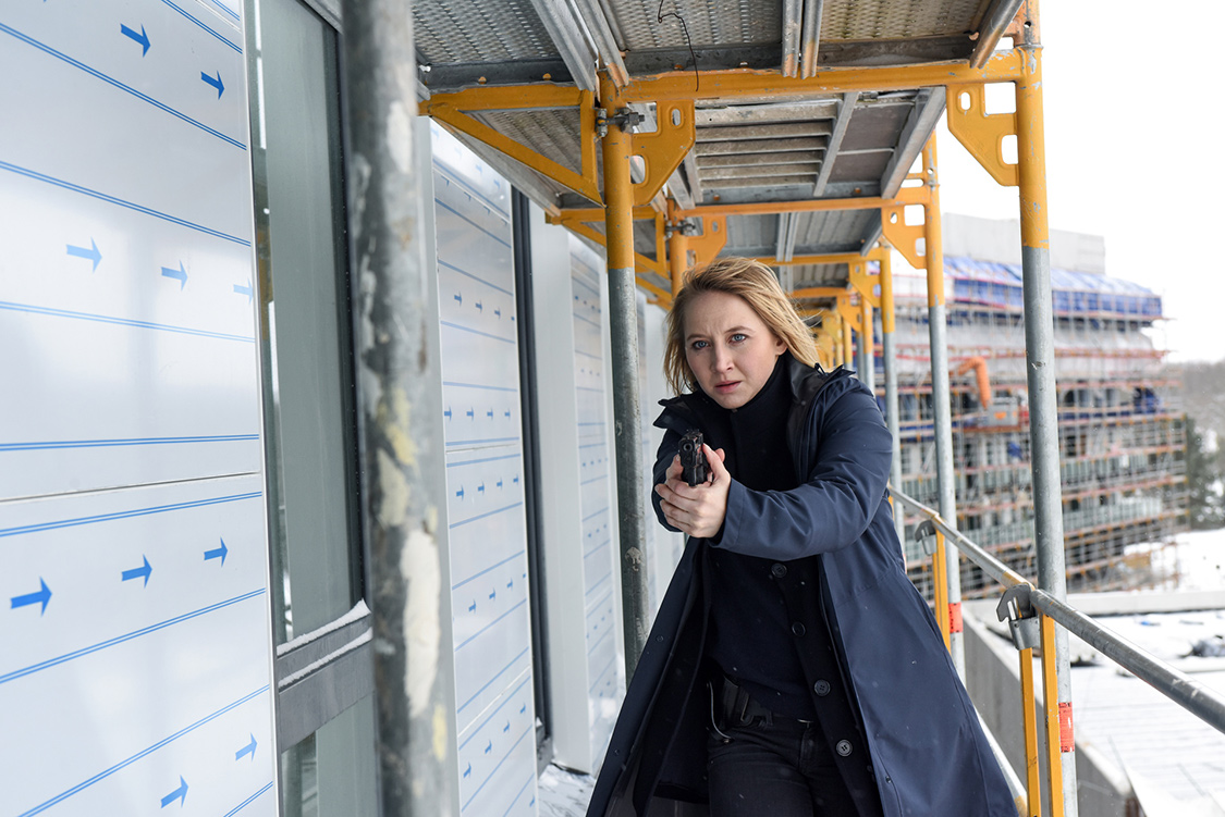 Solo für Weiss mit Anna Maria Mühe