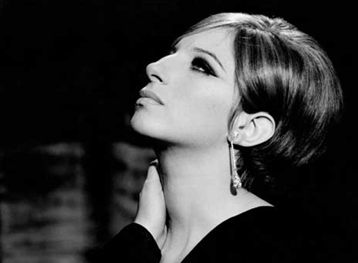 Barbra Streisand ist für viele die Diva schlechthin, ihrer raren Konzerte sind Megaevents, zu denen Fans weite Anreisen auf sich nehmen. Bild: Sender