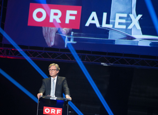 Ist da so etwas wie Schieflage erkennbar? Alexander Wrabetz präsentiert das Programm 2015. Bild: ORF