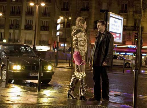 Bryan Mills (Liam Neeson) und die Prostituierte (Fani Kolarov). Bild: Sender