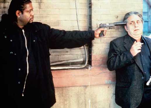 "Ich zeige Dir Respekt, Mann": Ghost Dog (Forest Whitaker, li.) und sein mafioser Mentor Louie (John Tormey). Bild: Sender