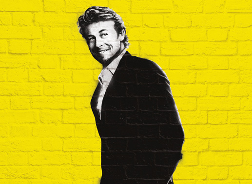 Simon Baker  ist der Ex-TV-Show-Star Patrick Jane. Jane, der seine glamouröse Karriere als "Mentalist" mit vermeintlich übersinnlichen Fähigkeiten nach einer familiären Tragödie beendete, besitzt eine unvergleichliche Beobachtungsgabe und verblüffende Kombinationsfähigkeiten. Bild: Sender/Warner