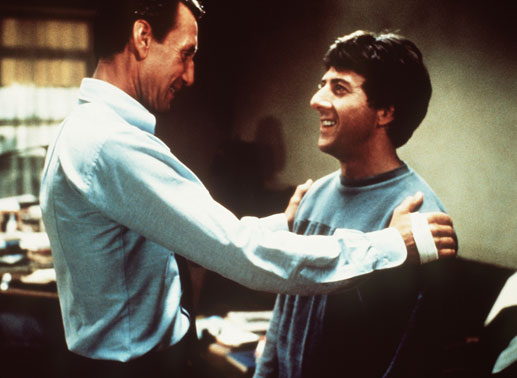 Die Brüder Doc (Roy Scheider, li.) und Babe (Dustin Hoffman, re.) feiern ihr Wiedersehen. Doch die Freude währt nicht lange ... Bild: Sender