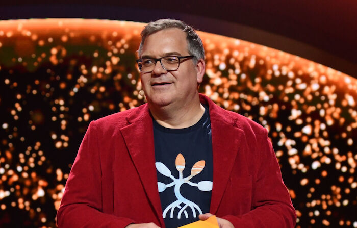 Schlag den Besten: Moderator Elton. Bild: Sender / RTL / Steffen Z Wolff