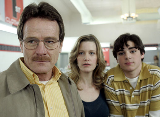 Walter White (Bryan Cranston), seine Frau Skyler (Anna Gunn) und sein Sohn Walter Jr. (RJ Mitte). Bild: Sender