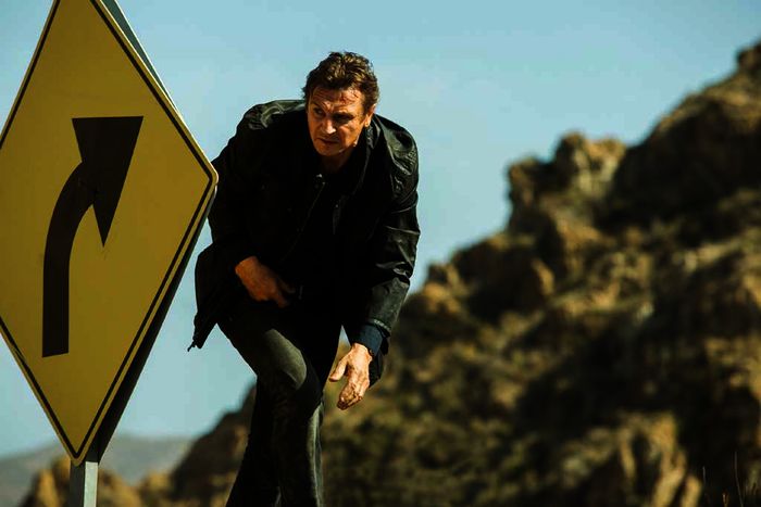 Nachdem Bryan Mills (Liam Neeson) seine Tochter nach langer Tortur aus der Gefangenschaft ihrer Entführer erfolgreich befreien konnte, wird er selbst zum Gejagten. Bild: Sender / 2014 EUROPACORP - M6 FILMS 