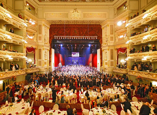 Semperopernball.  Bild: Sender/Lander