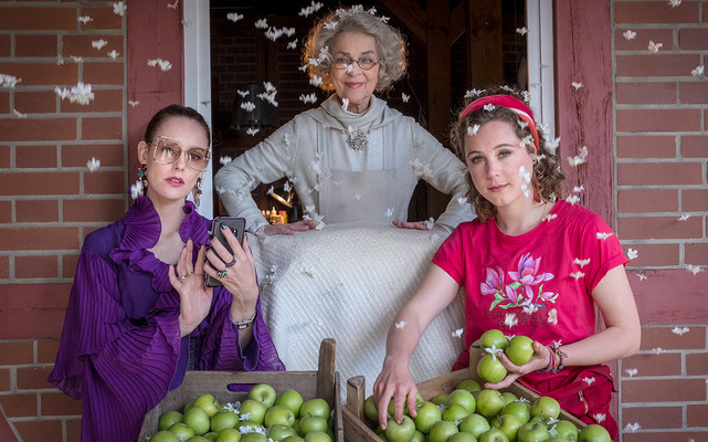 Lavinia Wilson, Cornelia Froboess, Klara Deutschmann. Bild: Sender / ZDF / Boris Laewen