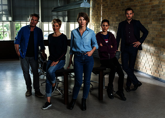 Matti Wagner (Pierre Besson), Vanessa Haas (Kerstin Landsmann), SOKO-Chefin Helena Jung (Sonja Baum), Lilly Funke (Tatjana Kästel), Jonas Fischer (Lukas Piloty). Bild: Sender /  ZDF / Lars Laison. 