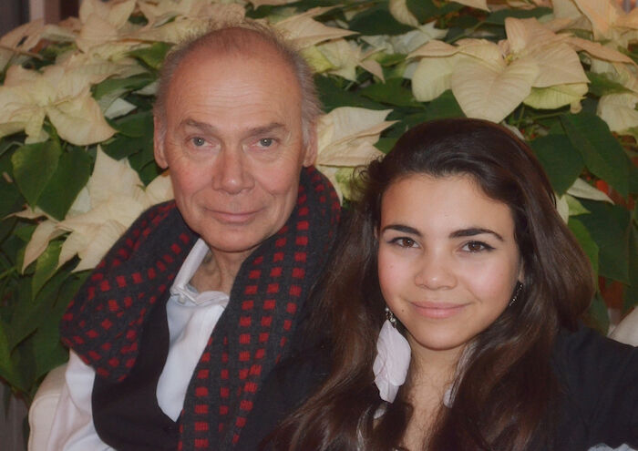 Was uns am Leben hält: Gemeinsam haben sie einige Schicksalsschläge gemeistert: Gerald Uhlig und seine Tochter Geraldine Romero Uhlig. Bild: Sender / ZDF / Kaspar Köpke.