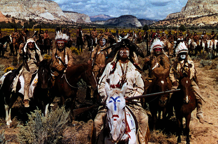 Die Ogalalla weigern sich, ihr Territorium für eine Telegrafenleitung freizugeben. Ganz vorne im Kampf mit dabei: Indianerhäuptling Chief John Big Tree. Bild: Sender / 20th Century Fox / E. Cronjager