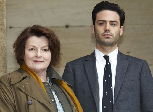 DCI Vera Stanhope (Brenda Blethyn, li.) und ihr Assistent Sergeant Joe Ashworth (David Leon). Bild: Sender