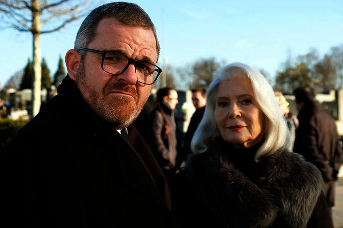 Cornelius Obonya (Reiter Junior), Christiane H&ouml;rbiger (Adelgunde "Gundi" Kramer). Bild: Sender / Mona Film / Petro Domenigg
