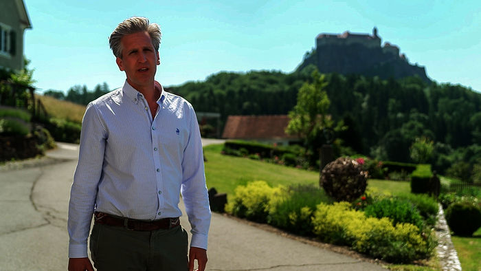 Herrschaftszeiten! - Johann-Philipps Schlossbesuche: Johann-Philipp Spiegelfeld. Bild: Sender / ORF / Interspot Film