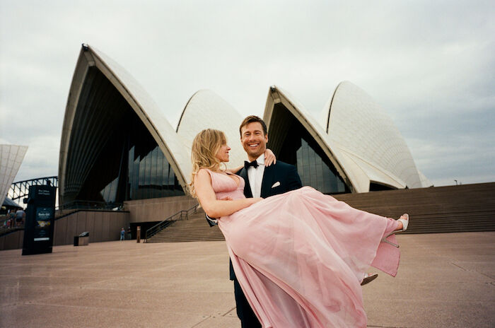 Wo die L&uuml;ge hinf&auml;llt: Sydney Sweeney (Bea), Glen Powell (Ben). Bild: Sender / Sony Pictures / Eddy Chen