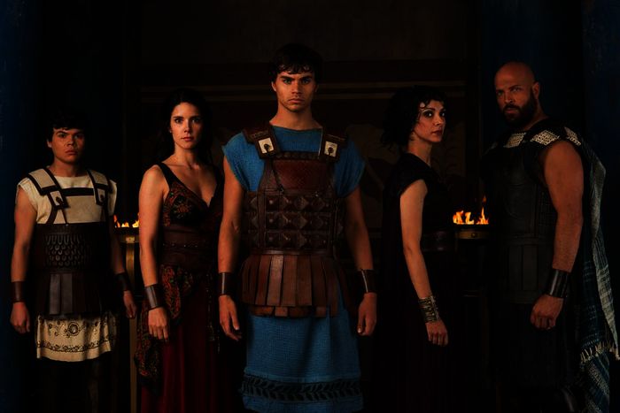 Cast der TV-Serie „Olympus“. Bild: Sender