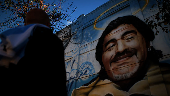 War es Mord? Die geheime Todesakte Maradona! Gemälde von Diego Armando Maradona. Bild: Sender / TVNOW 
