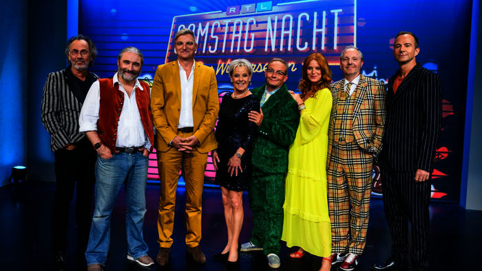 RTL Samstag Nacht: Hugo Egon Balder, Tommy Krappweis, Stefan Jürgens, Tanja Schumann, Wigald Boning, Esther Schweins, Olli Dittrich und Mark Weigel. Bild: Sender / RTL / Willi Weber 