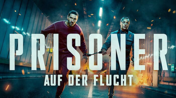 Prisoner - Auf der Flucht: Keyvisual - Die Justizbeamtin Amber Todd (Izuka Hoyle) und der Kronzeuge Tibor Stone (Tahar Rahim) sind mit Handschellen aneinandergekettet auf der Flucht. Bild: Sender / Sky UK