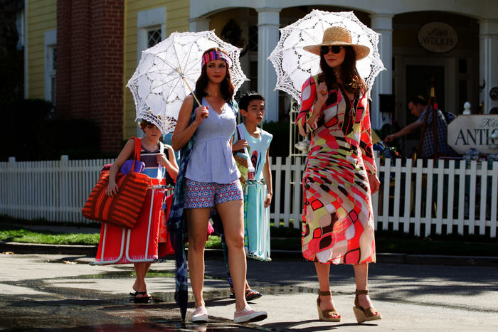 Gilmore Girls: Ein neues Jahr: Alexis Bledel (Rory Gilmore), Lauren Graham (Lorelai Gilmore). Bild: Sender / Warner / Netflix / Saeed Adyani