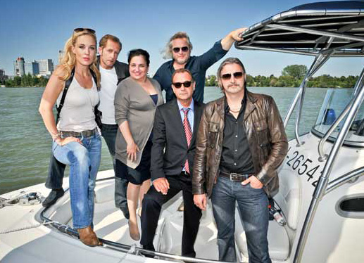 Das Team von der SOKO Donau: Lilian Klebow, Helmut Bohatsch, Maria Happel, Gregor Seberg, Dietrich Siegl, Stefan Jürgens. Bild: Sender