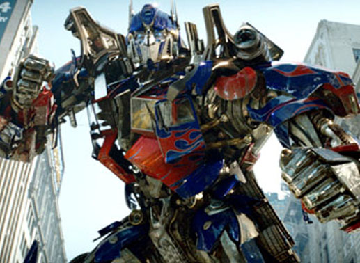 Vor langer Zeit lebten auf dem Planeten Cybertron die Transformer - eine hoch entwickelte Alien-Rasse formwandlungsf&auml;higer Roboter, die sich in die friedliebenden Autobots und die machtgierigen Decepticons gespaltet haben. Ihren Kampf tragen sie nun auf der Erde aus. Bild: Sender