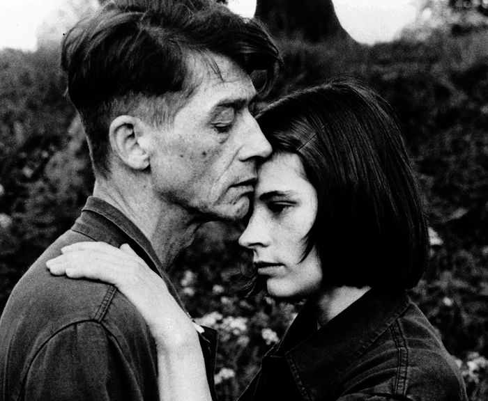 Entgegen der Regeln beginnen Julia (Suzanna Hamilton) und Winston (John Hurt) eine Liebesbeziehung. Bild: Sender / ARTE / 1984 Orion Pictures Corporation/All rights reserved