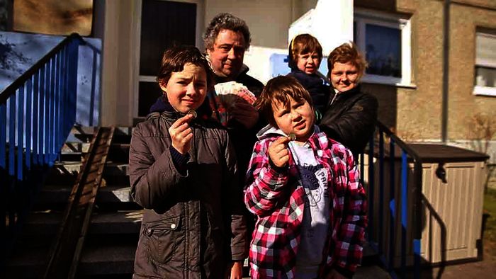 FAmilie Halle. Bild: Sender / RTL II