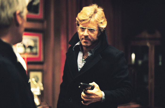 CIA-Agent Joe Turner (Robert Redford) weiß, dass er niemandem trauen kann, denn überall kann ein Verräter lauern. Bild: Sender