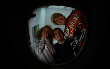 WG-Sitcom „Just Push Abuba“ im ZDF