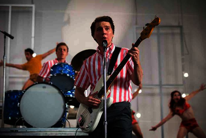Kreierten den legendären Surfsound und brachten Anfang der Sechziger Generationen zum Kreischen - die Beach Boys. Bild: Sender / Studiocanal / Francois Duhamel