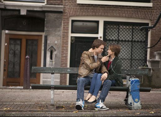 Shailene Woodley und Ansel Elgort in „Das Schicksal ist ein mieser Täter“. Bild: Sender / Twentieth Century Fox